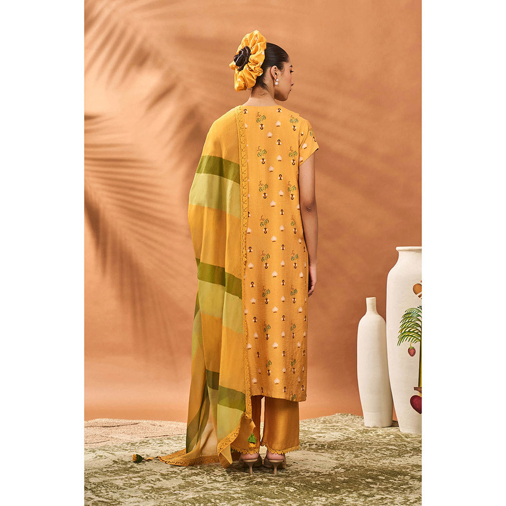 Masaba Yellow Spades Kurta with Pant and Dupatta (Set of 3)