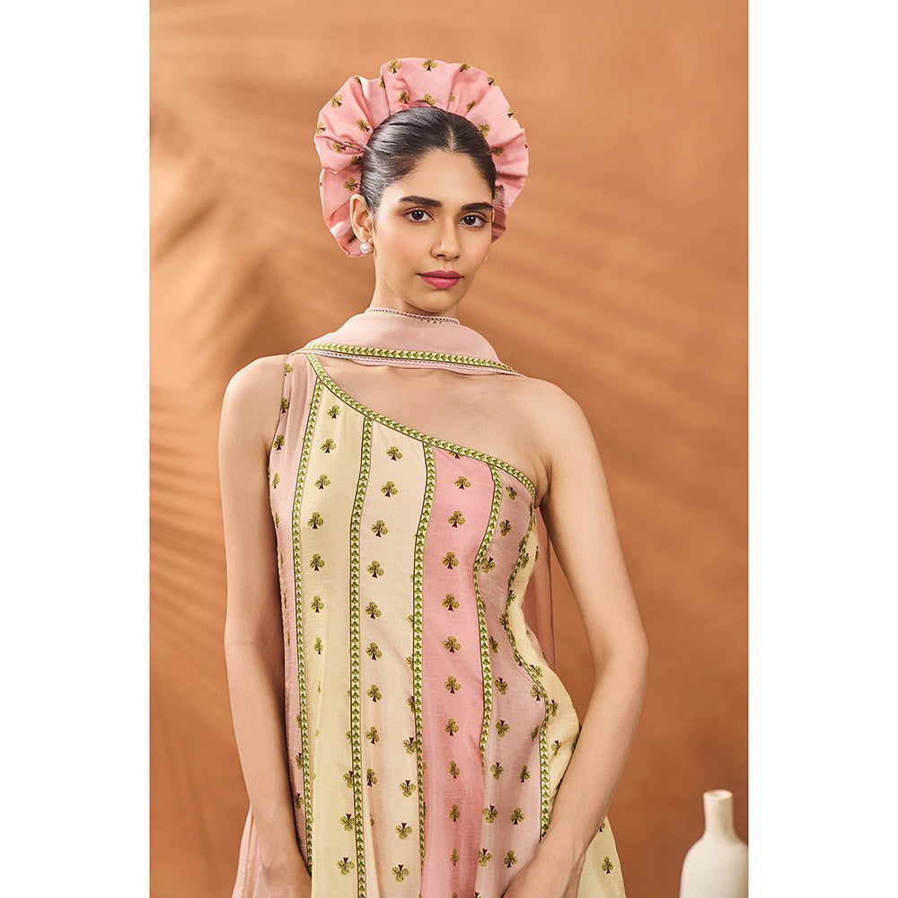 Masaba Nude Kurta with Palazzo and Dupatta (Set of 3)