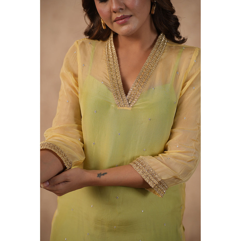 Masoomm Green Organza Lace Work Kurta with Inner and Pant (Set of 3)