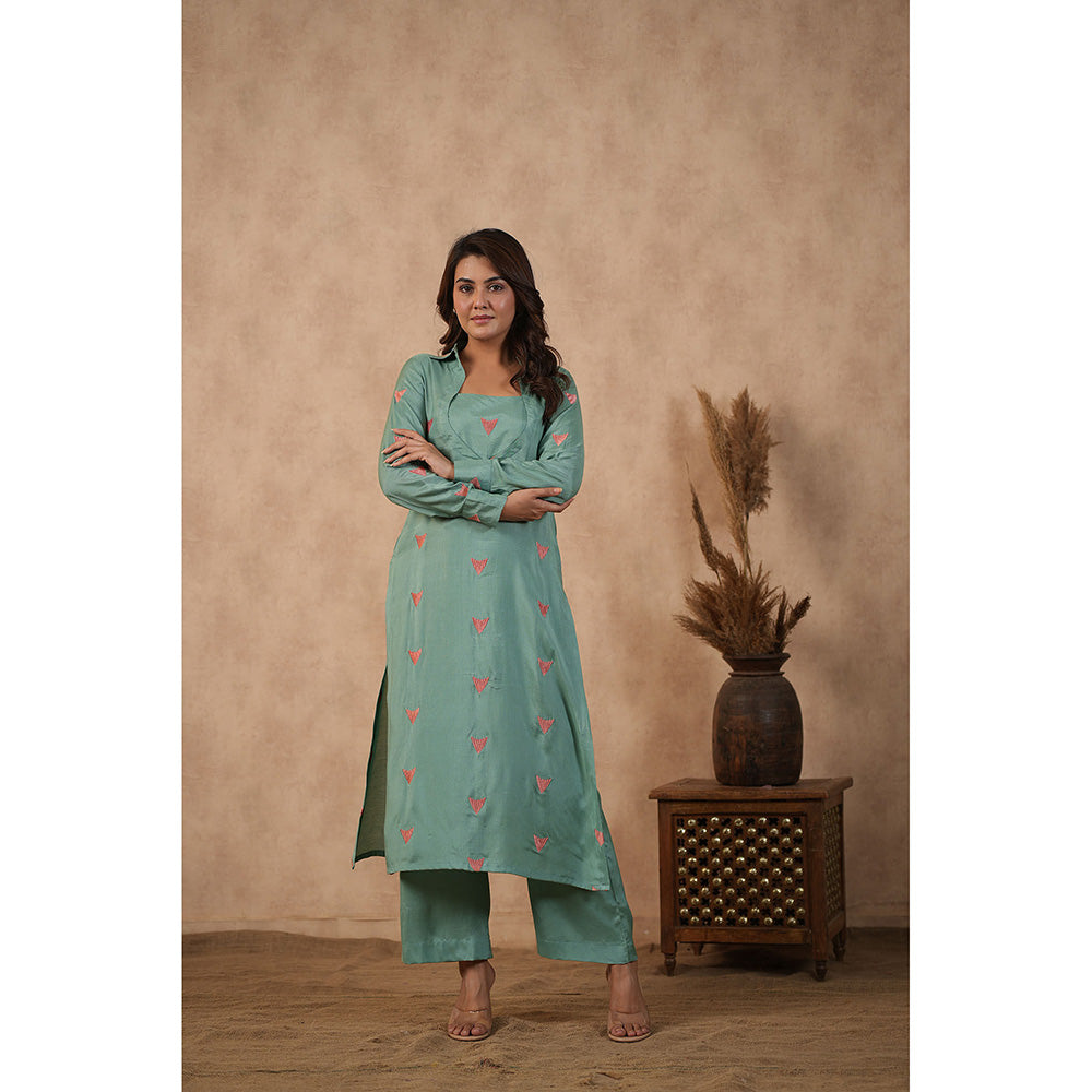 Masoomm Green Embroidered Kurta and Pant (Set of 2)