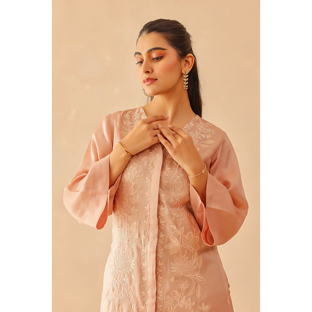 Masoomm Dusty Pink Lily Embroidered Kurta and Pant (Set of 2)