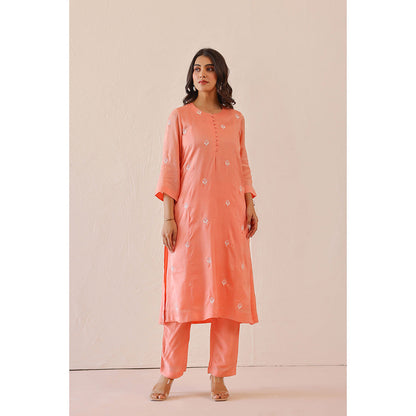 Masoomm Peach Calla Embroidered Kurta with Pant and Dupatta (Set of 3)