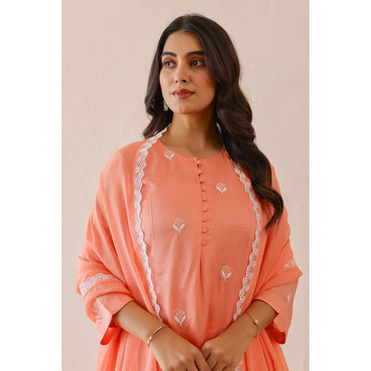 Masoomm Peach Calla Embroidered Kurta with Pant and Dupatta (Set of 3)