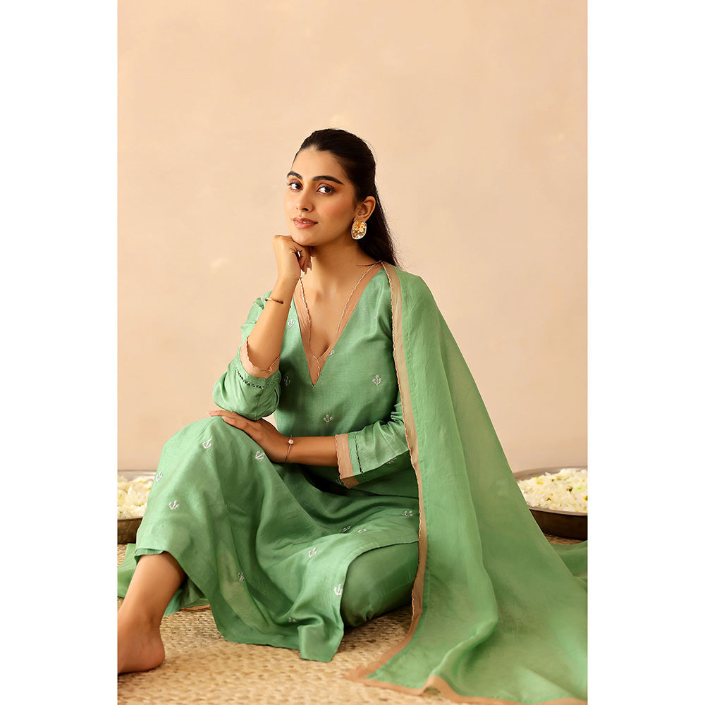 Masoomm Green Peony Embroidered Kurta with Pant and Dupatta (Set of 3)