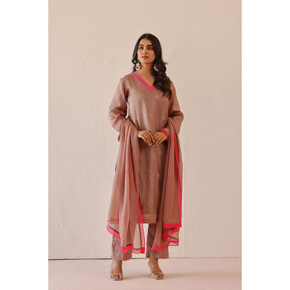 Masoomm Mauve Peony Embroidered Kurta with Pant and Dupatta (Set of 3)