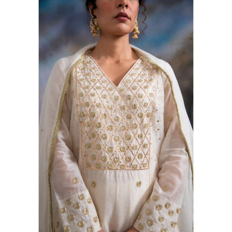 MEESA Asfa Off White Kurta (Set of 3)