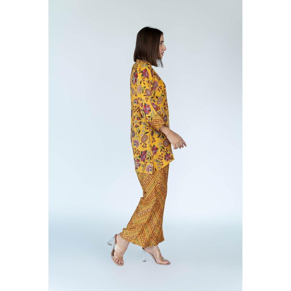 Meghna Panchmatia Yellow Royal Floral Print Co-Ord (Set of 2)