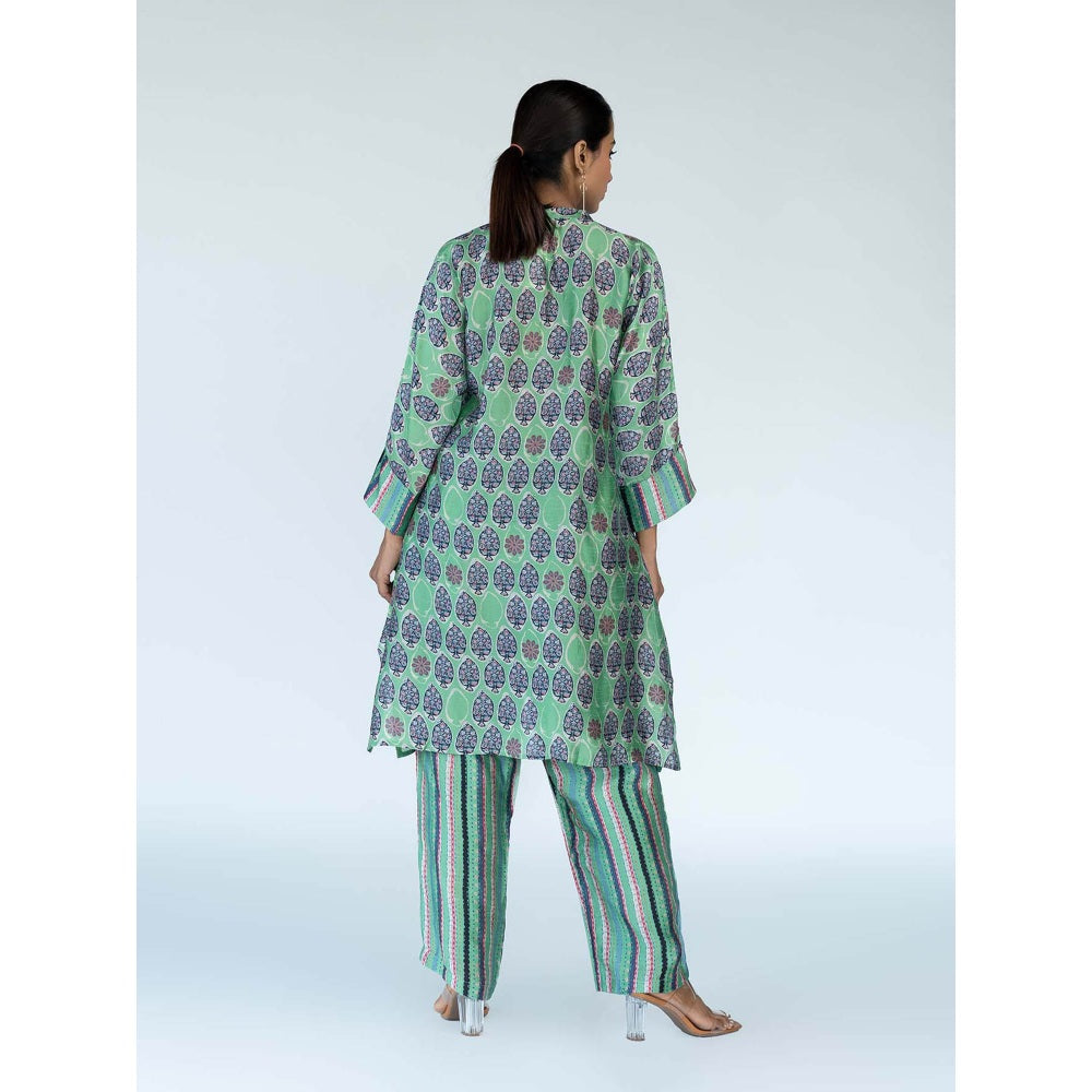 Meghna Panchmatia Blue Mughal Boota Co-Ord (Set of 2)