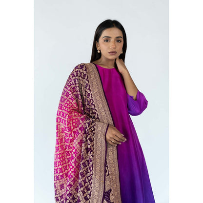 Meghna Panchmatia Burgundy Ombre Kurta with Bandhej Dupatta (Set of 2)