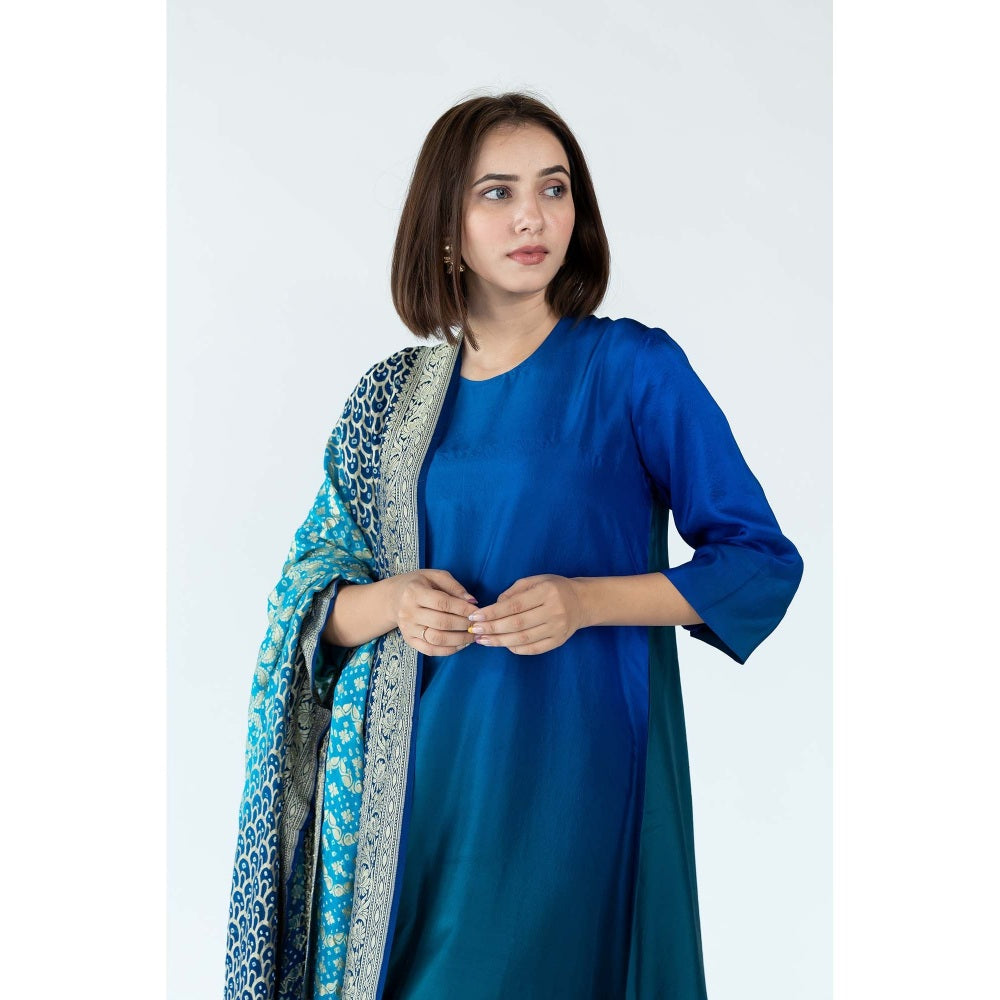 Meghna Panchmatia Blue Ombre Kurta with Bandhej Dupatta (Set of 2)