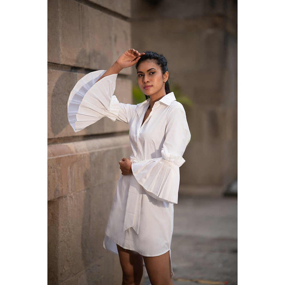 MEHAK MURPANA White Shirt Dress with Belt (Set of 2)