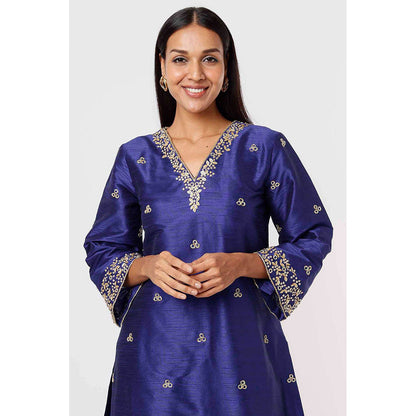 MEHAK MURPANA Royal Blue Kurta and Pant (Set of 2)