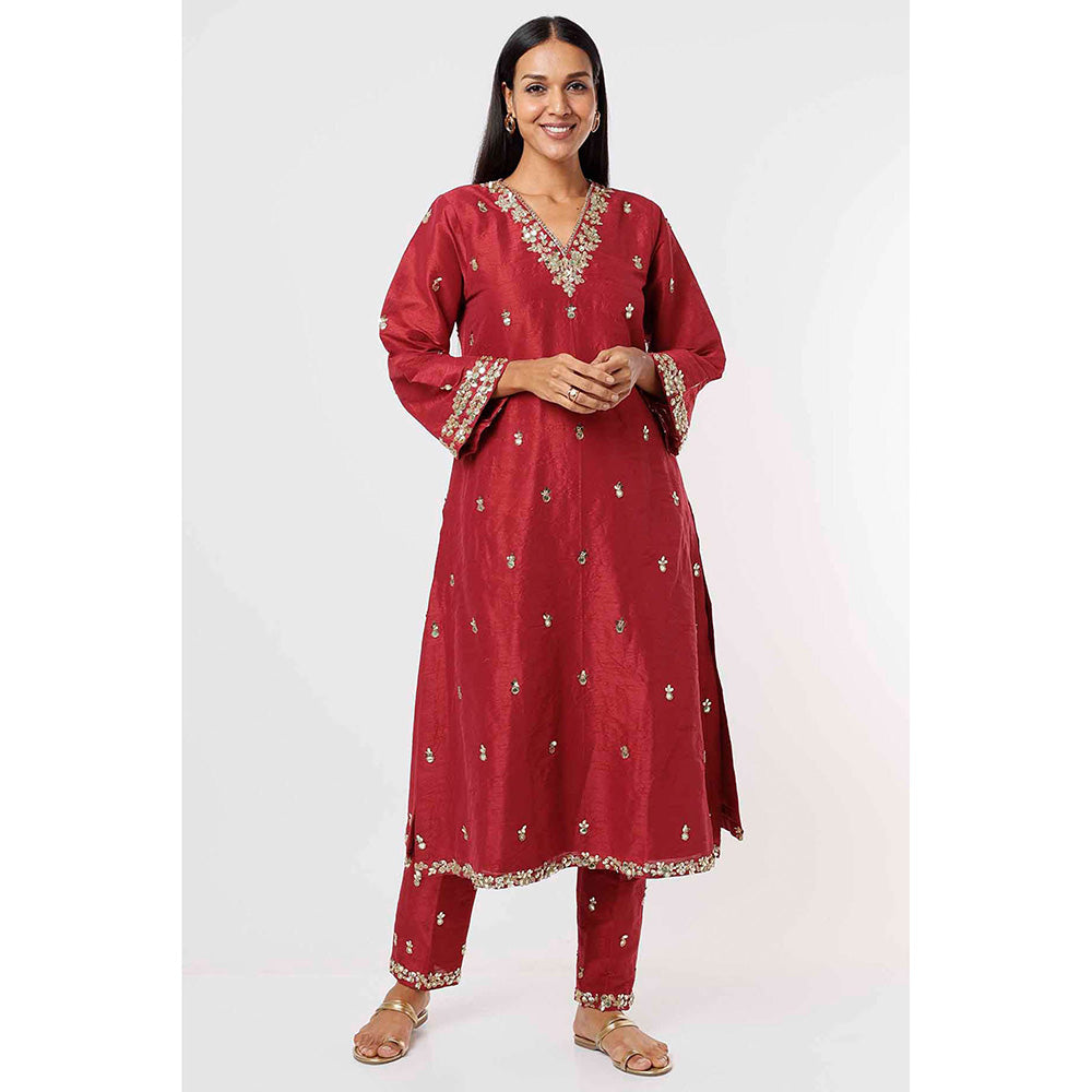 MEHAK MURPANA Raspberry Red Kurta and Pant (Set of 2)