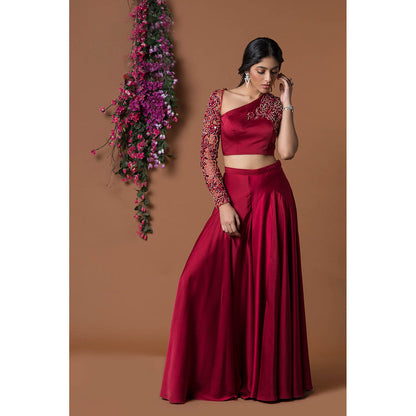 MEHAK MURPANA Red Embroidered Co-Ord (Set of 2)