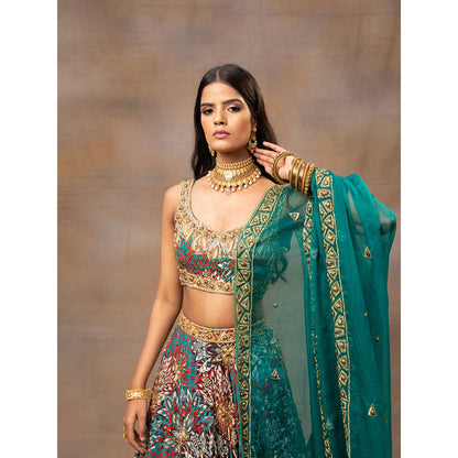 MEHAK MURPANA Green Printed Embroidered Choli Lehenga and Dupatta (Set of 3)