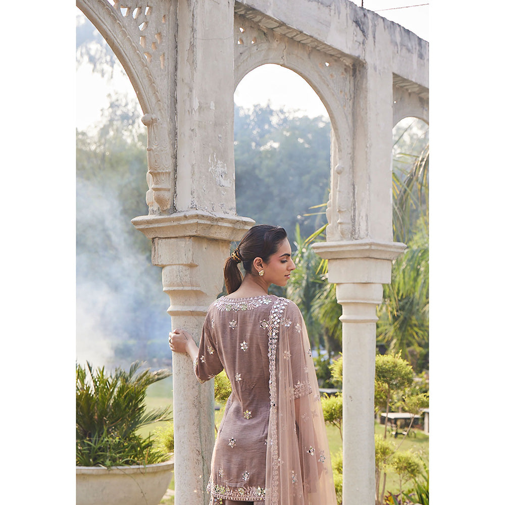 MEHAK MURPANA Coffee Mirror Embroidered Kurta Lehenga and Dupatta (Set of 3)