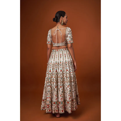 MEHAK MURPANA Ivory Embroidered Lehenga with Stitched Blouse And 2 Dupatta (Set of 4)