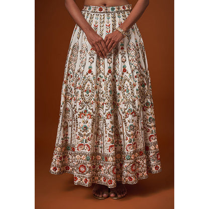 MEHAK MURPANA Ivory Embroidered Lehenga with Stitched Blouse And 2 Dupatta (Set of 4)