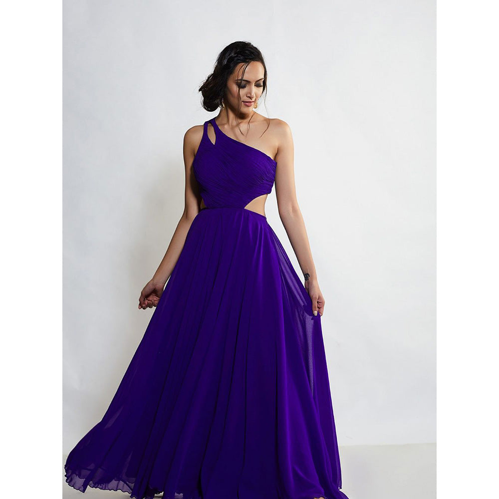 MALIKA GUPTA Sarah Gown