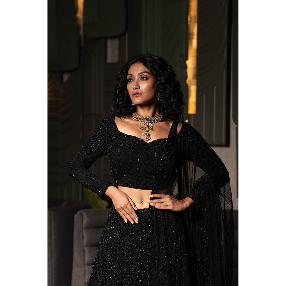 Midushi Bajoria Black Heavy Georgette Lehenga with Hand Embroidery Blouse & Dupatta (Set of 3)