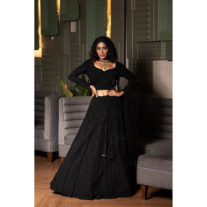 Midushi Bajoria Black Heavy Georgette Lehenga with Hand Embroidery Blouse & Dupatta (Set of 3)