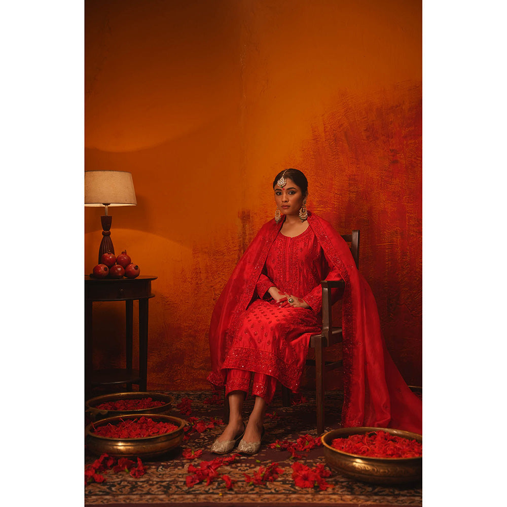 Midushi Bajoria Red Shubh Kurta with Pant & Dupatta (Set of 3)