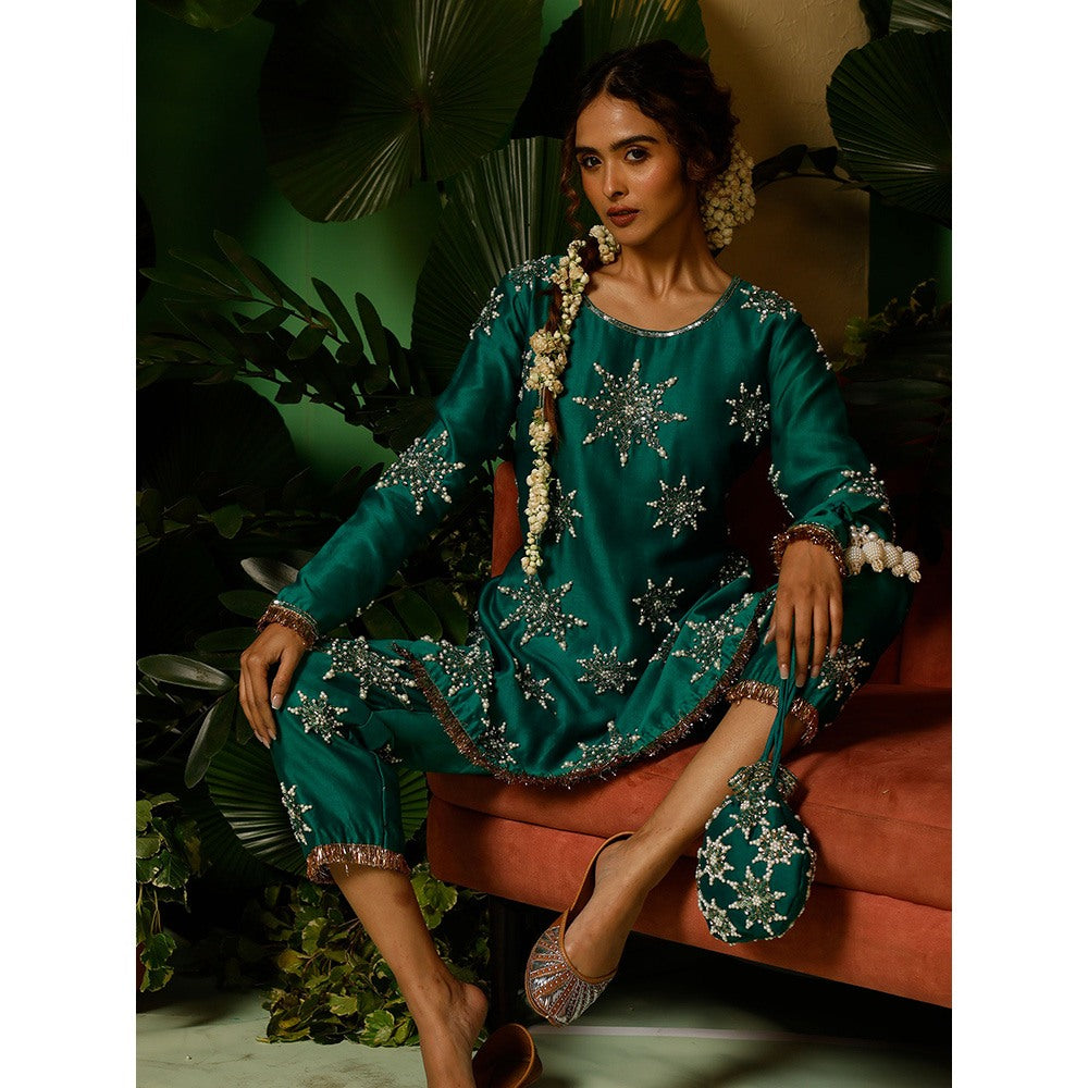 Midushi Bajoria Silk Chanderi Hand Embellishment In Star Pattern Kurta with Pant (Set of 2)