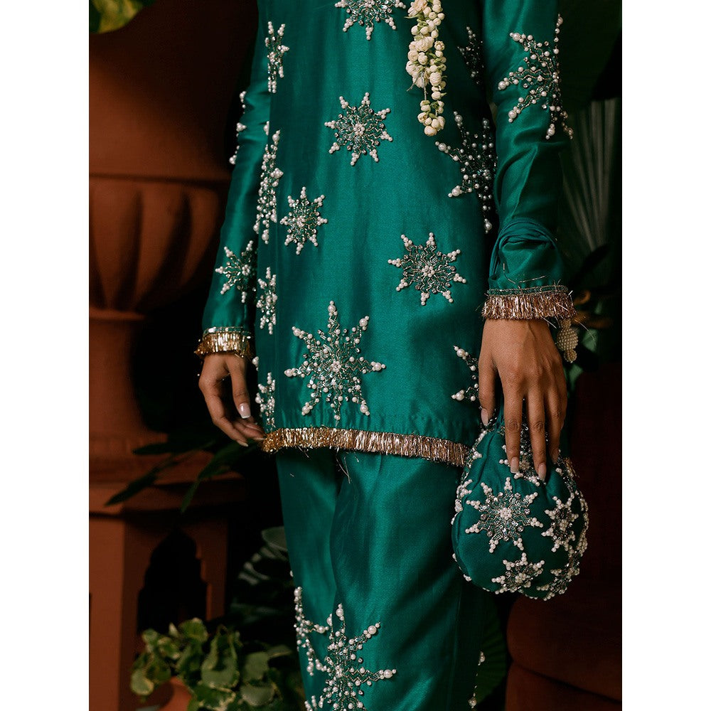 Midushi Bajoria Silk Chanderi Hand Embellishment In Star Pattern Kurta with Pant (Set of 2)