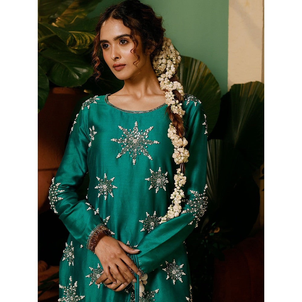 Midushi Bajoria Silk Chanderi Hand Embellishment In Star Pattern Kurta with Pant (Set of 2)