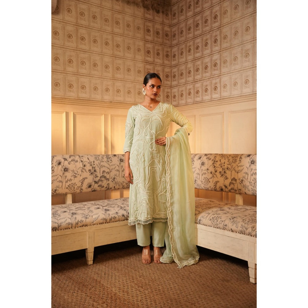 Midushi Bajoria Green Tt Kurta with Pant and Dupatta (Set of 3)