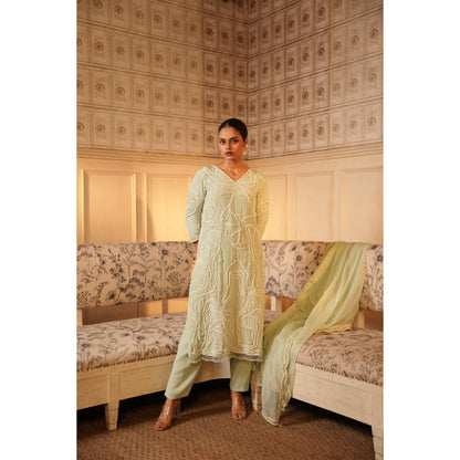 Midushi Bajoria Green Tt Kurta with Pant and Dupatta (Set of 3)