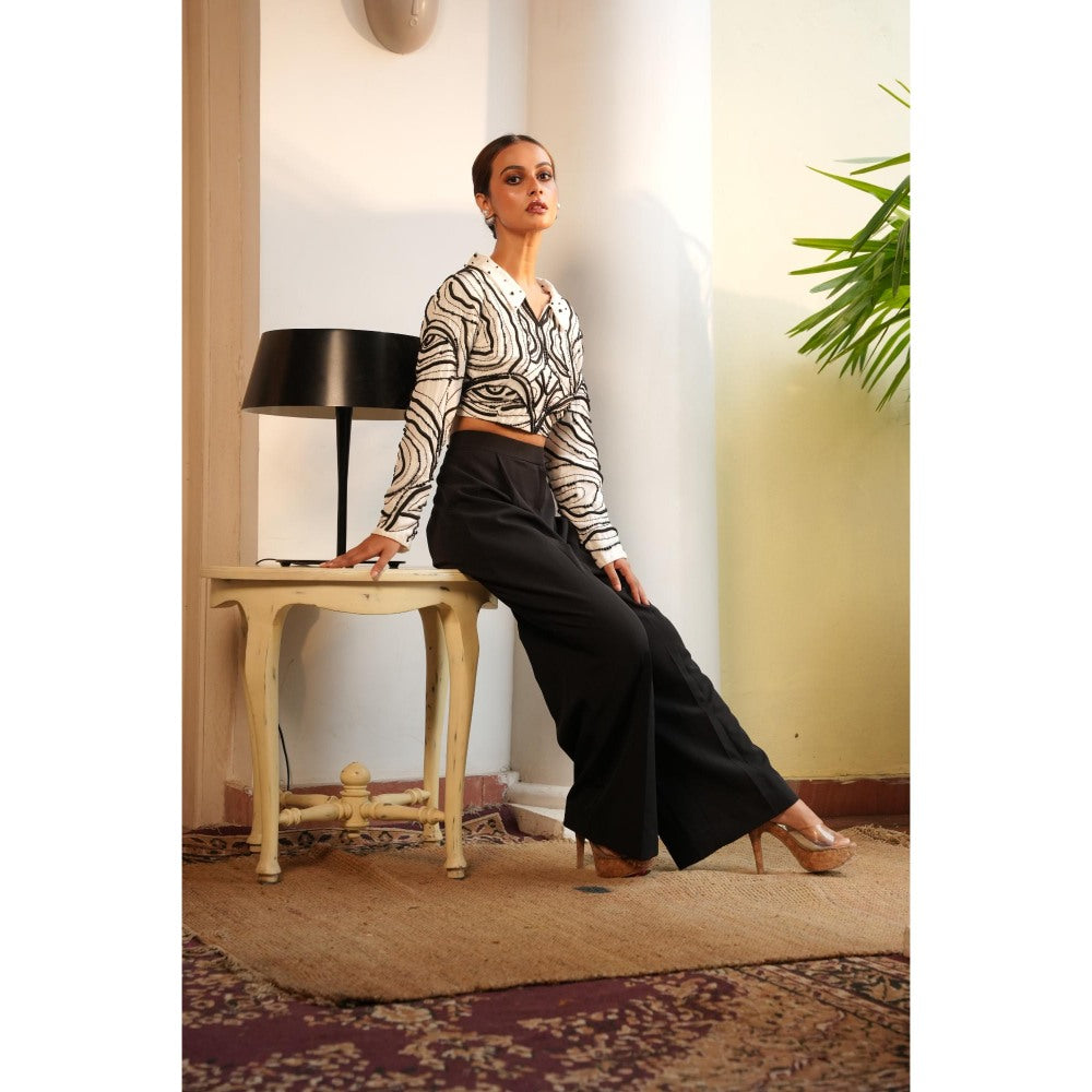 Midushi Bajoria Tt White with Black Pearl Crop Top with Pant (Set of 2)
