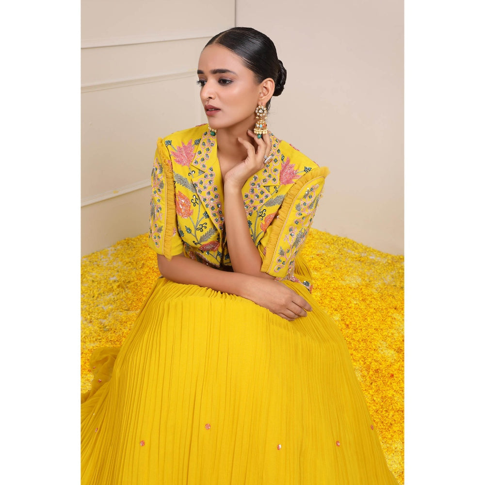 Miku Kumar Yellow Raha Skirt with Blouse, Dupatta, Belt and Pouch (Set of 5)