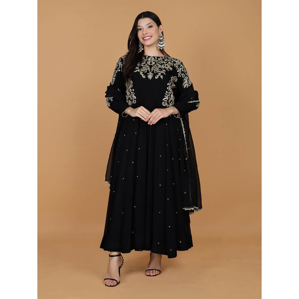MILU MADAN Black Georgette Dabka Kat dana Work Anarkali Dupatta with Dupatta