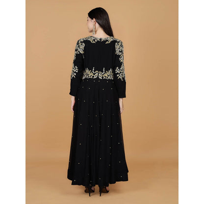 MILU MADAN Black Georgette Dabka Kat dana Work Anarkali Dupatta with Dupatta