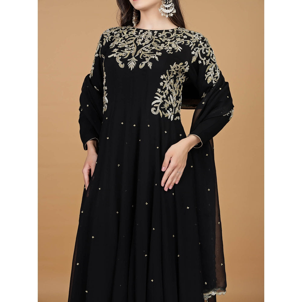 MILU MADAN Black Georgette Dabka Kat dana Work Anarkali Dupatta with Dupatta