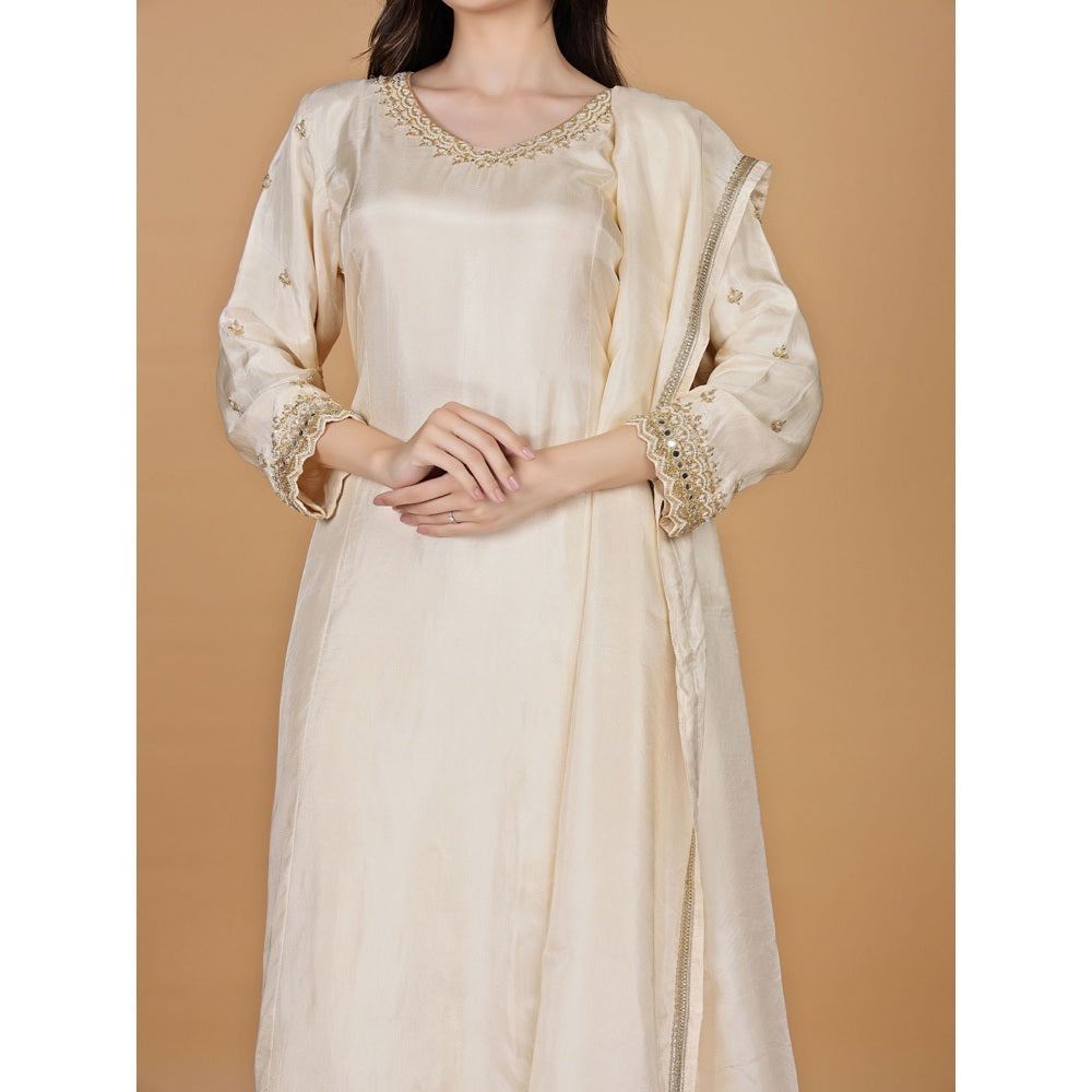 MILU MADAN Ivory Silk Pearl Cutdana Work Kurta with Pant & Dupatta