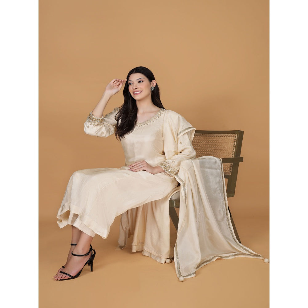 MILU MADAN Ivory Silk Pearl Cutdana Work Kurta with Pant & Dupatta