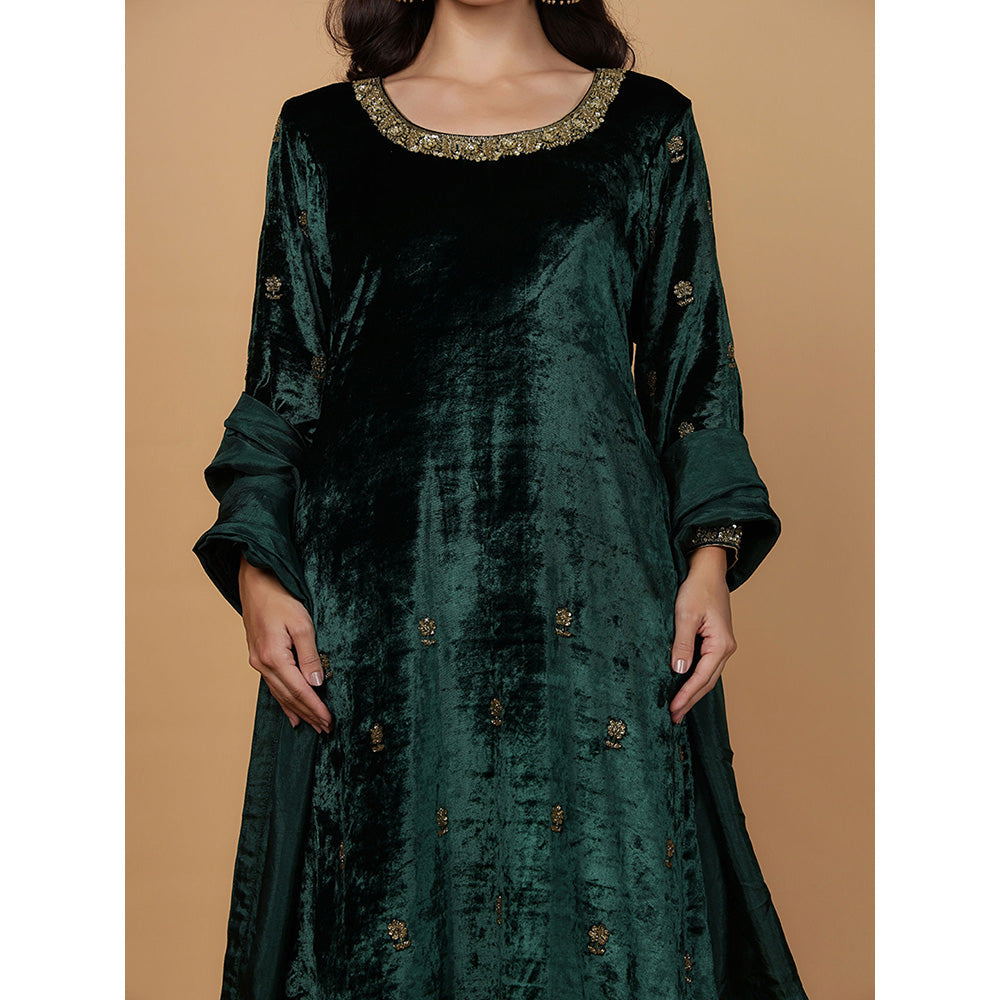 MILU MADAN Womens Organza Embroidered Green Kurta with Pant and Dupatta