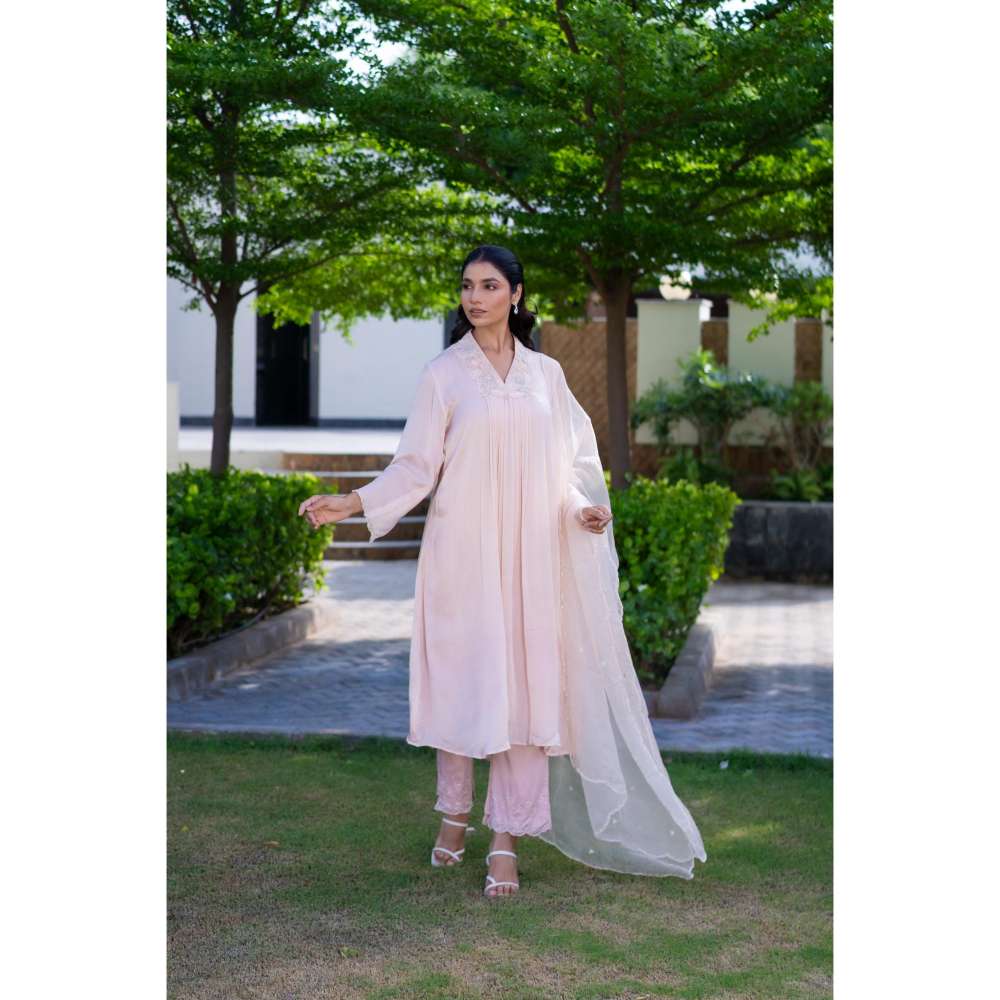 MINSH Rose Pink Kurta With Pant And Dupatta (Set of 3)