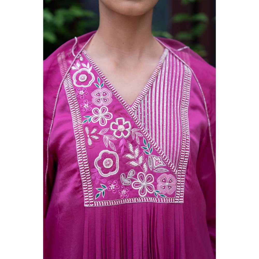 MINSH Cerise Purple Kurta With Pant And Dupatta (Set of 3)