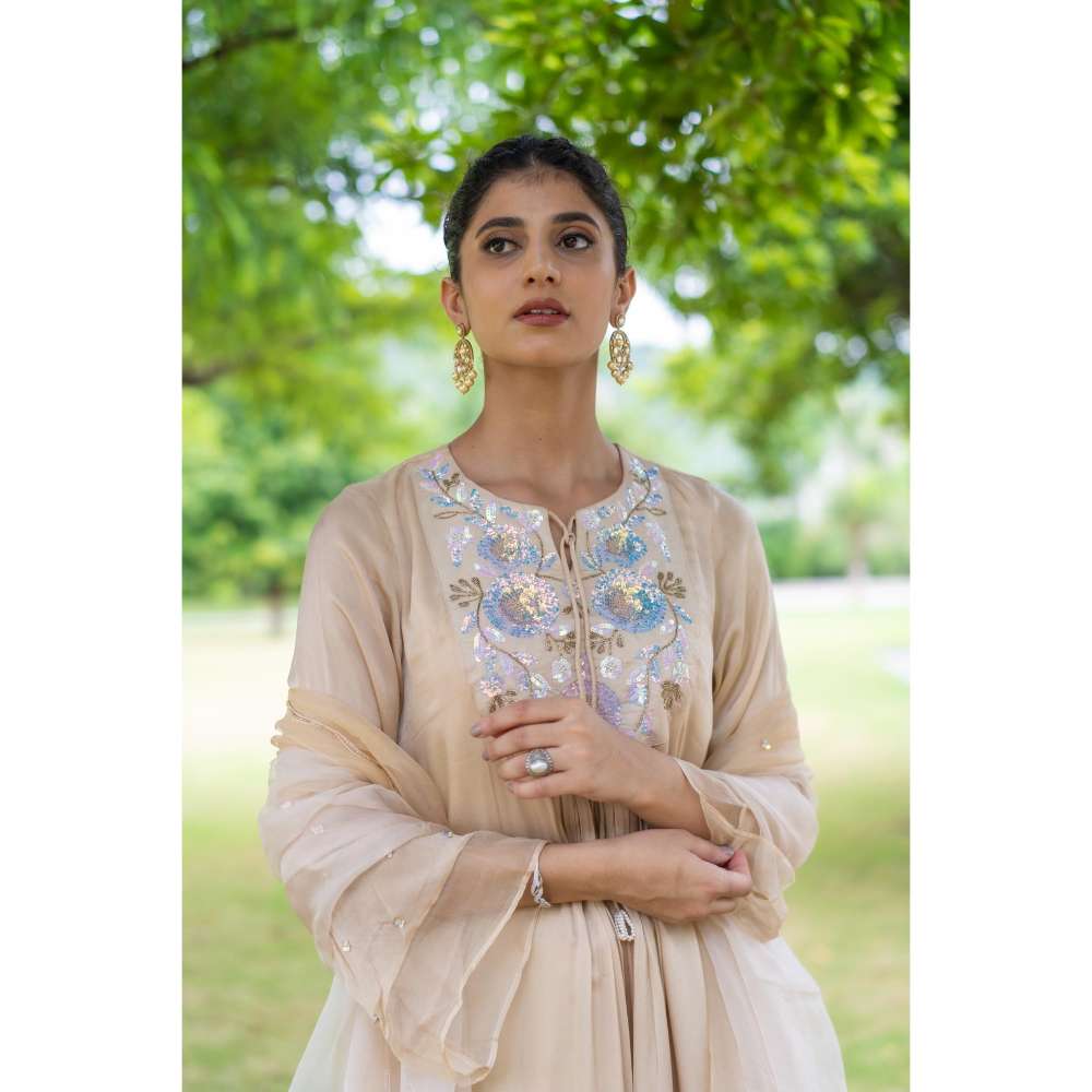 MINSH Tuscan Khaki Kurta With Pant And Dupatta (Set of 3)