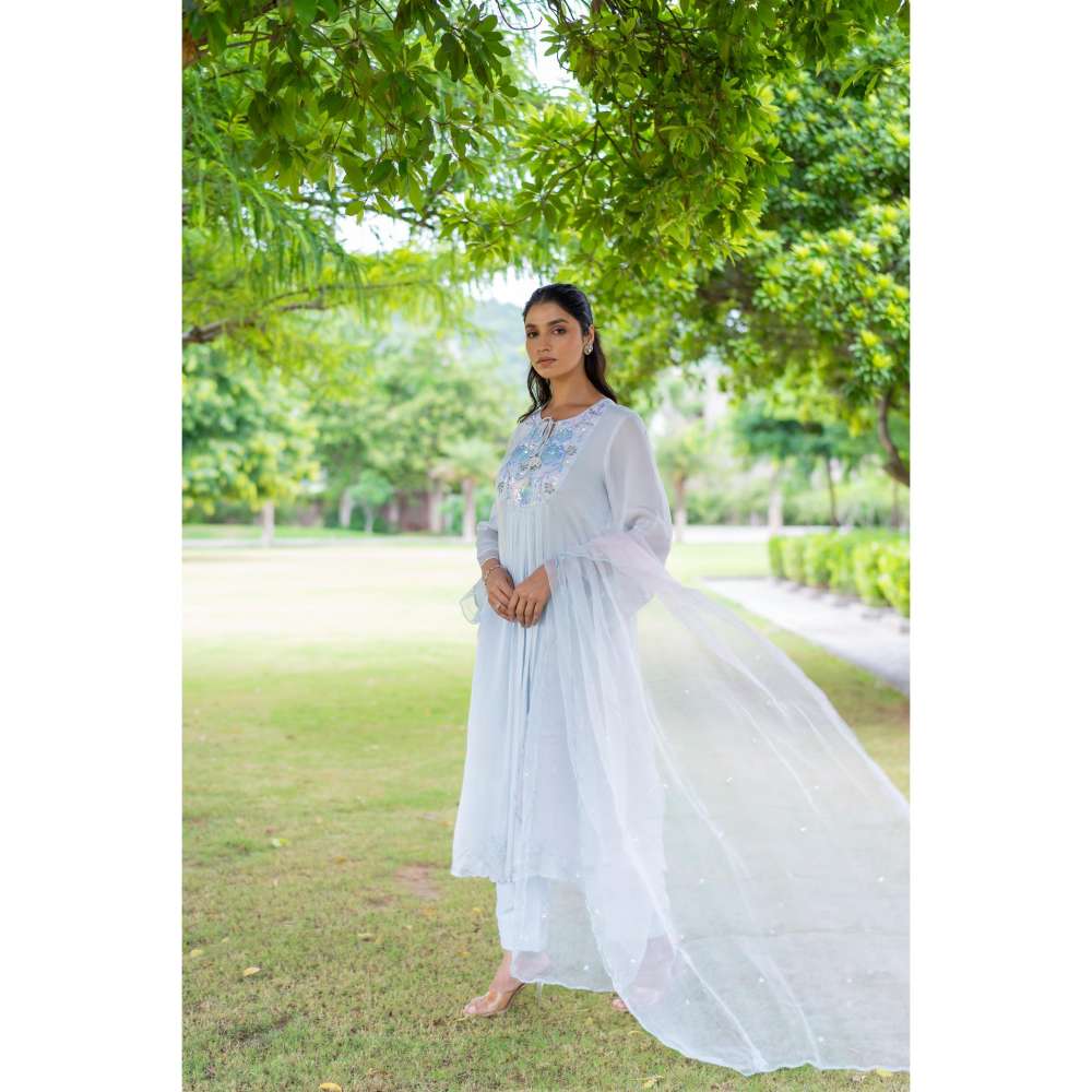 MINSH Sky Blue Kurta With Pant And Dupatta (Set of 3)