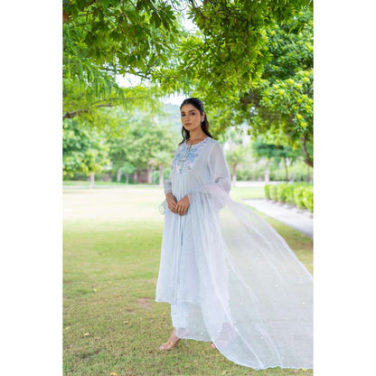 MINSH Sky Blue Kurta With Pant And Dupatta (Set of 3)