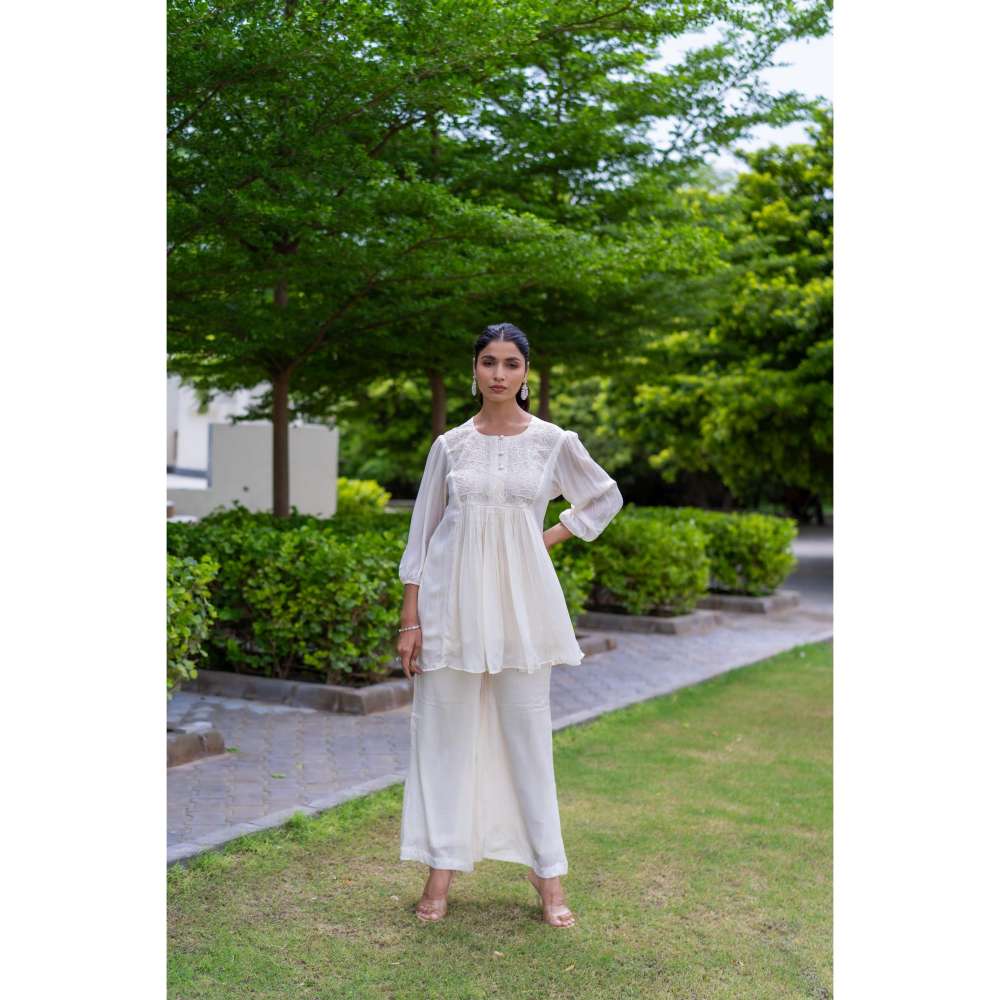 MINSH Pristine White Kurti With Palazzo (Set of 2)