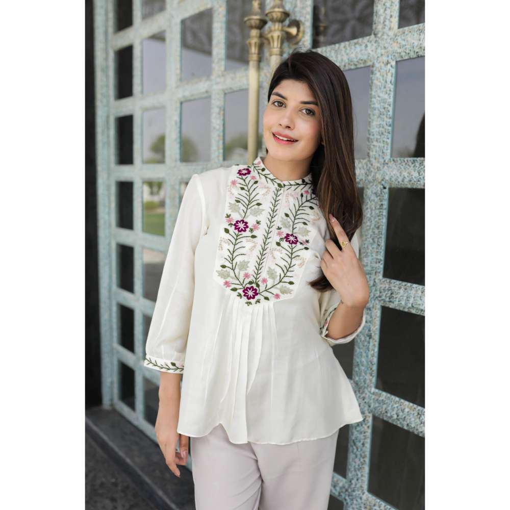 MINSH White Blossom Embroidered Top