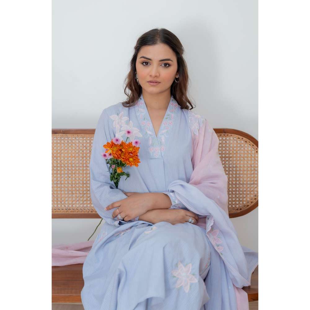 MINSH Blue Sunehri Kurta with Pant and Dupatta