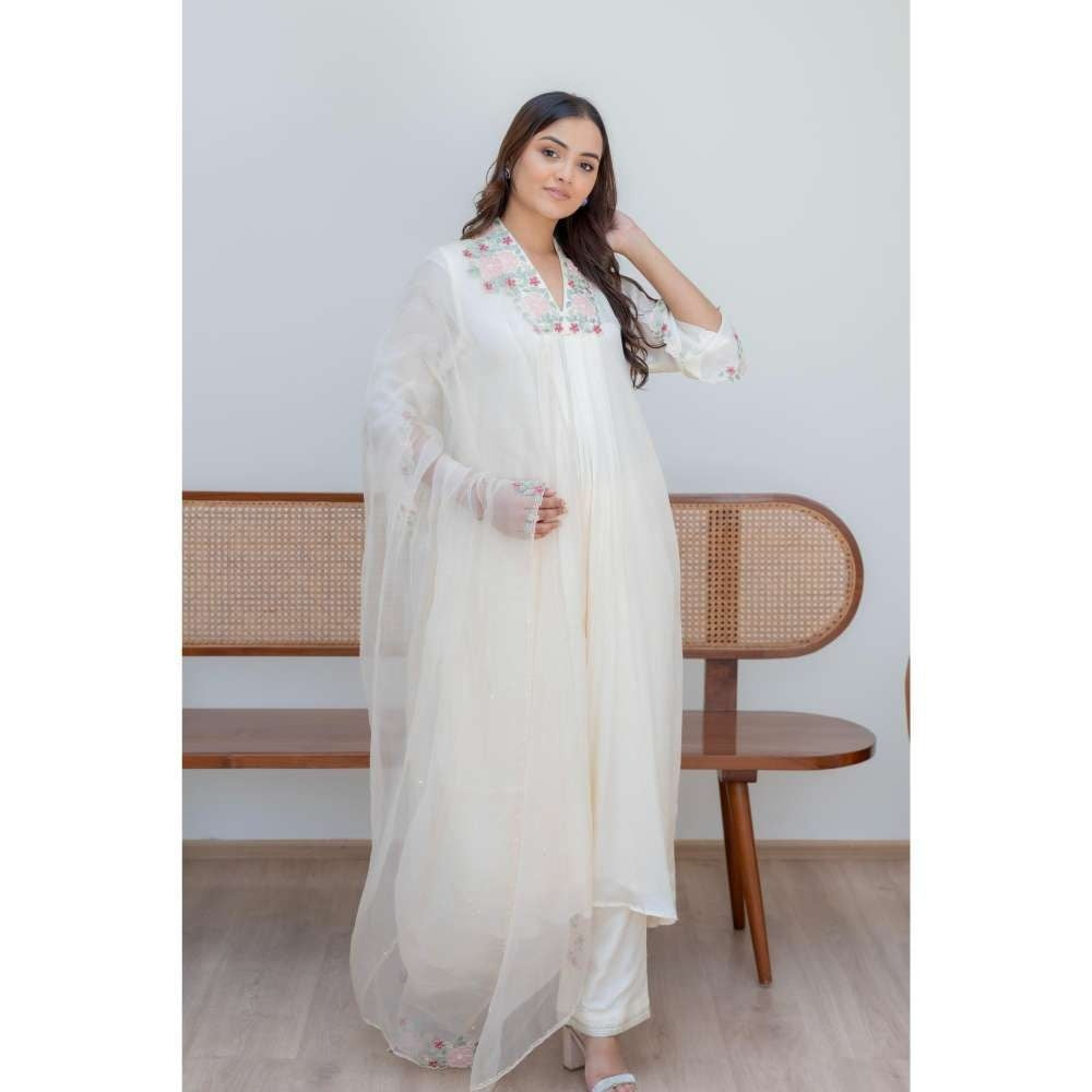 MINSH White Snow Petal Anarkali with Pant and Dupatta