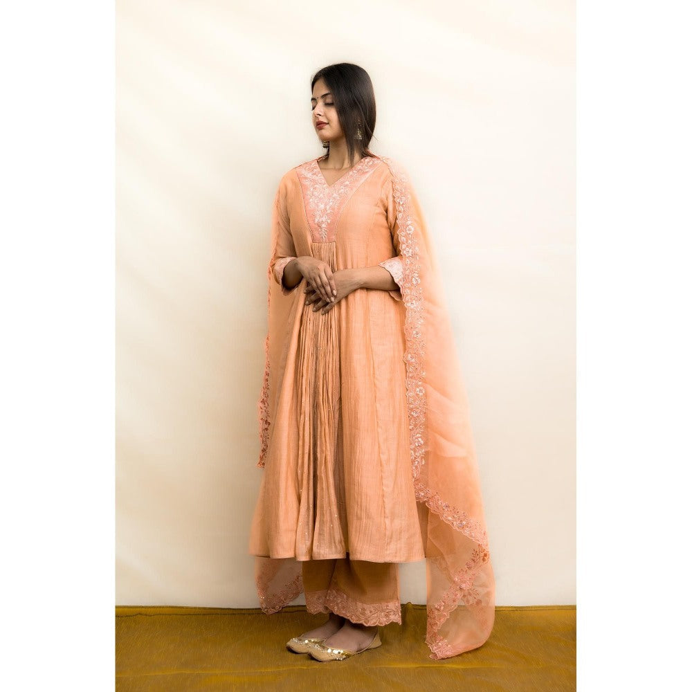 MITHI SUPARI Peach Parijat Anarkali Kurta with Pant and Dupatta (Set of 3)