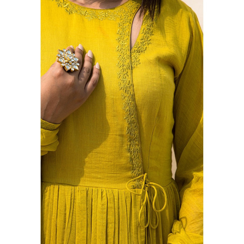 MITHI SUPARI Lime Gulmohar Angarkha Kurta with Pant and Dupatta (Set of 3)